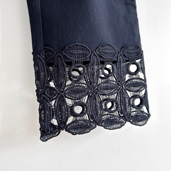 Laura Petites City Fit Lace Trim Pants Black Straight Cut Stretch Size 6 - Picture 4 of 9